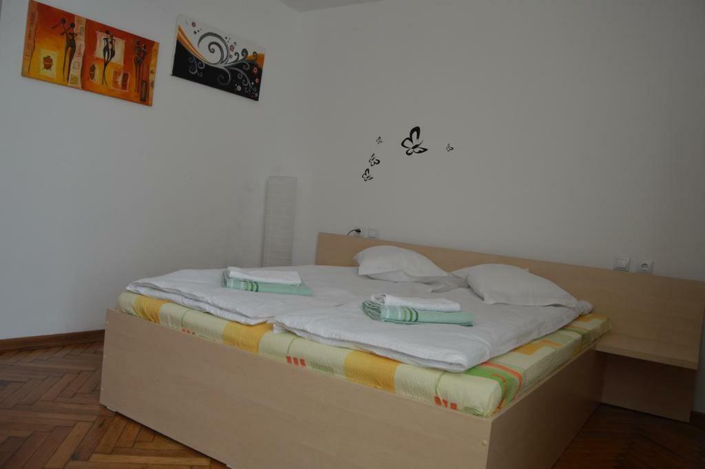 Apartamento Apartament Ultracentral Sibiu Exterior foto